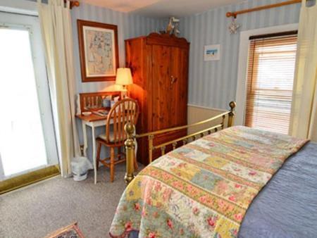 Miss Molly'S Inn Chincoteague Exterior foto
